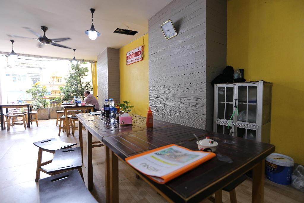 Ck2 Hotel Bangkok Eksteriør bilde
