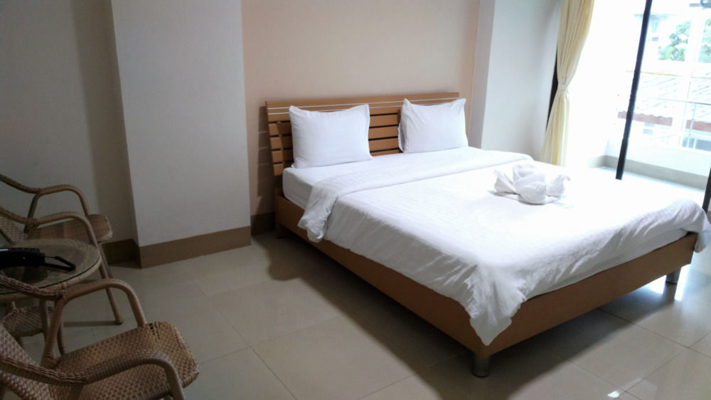 Ck2 Hotel Bangkok Eksteriør bilde